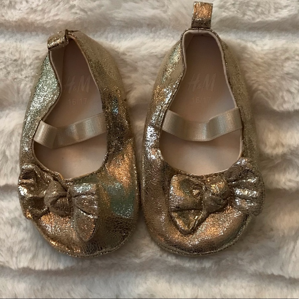 H&M baby shoes